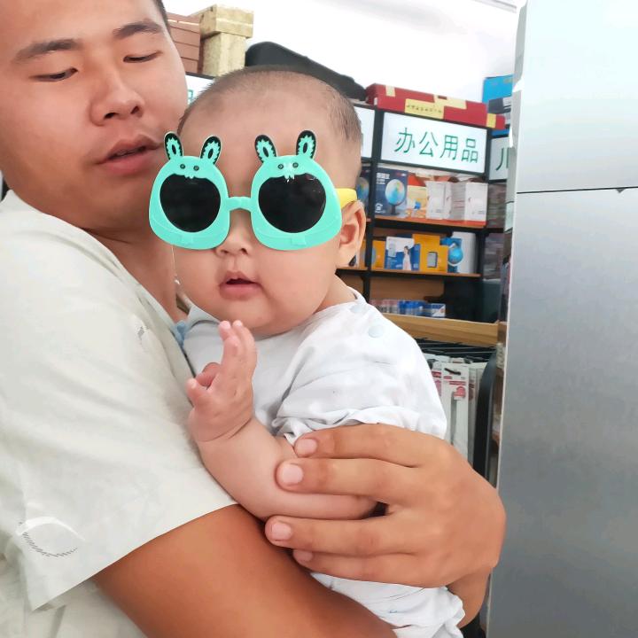 嗯哼