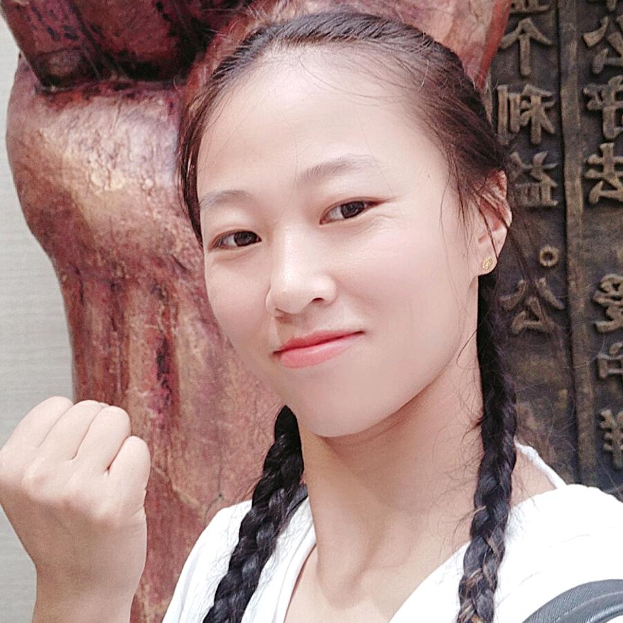 香香，碧斯诺兰