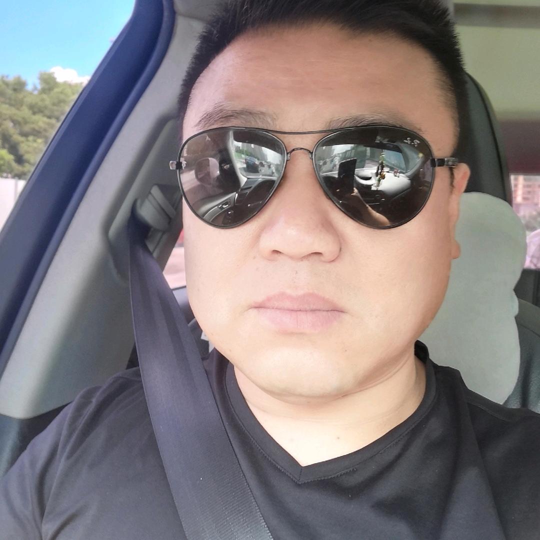 军哥一专注吊顶