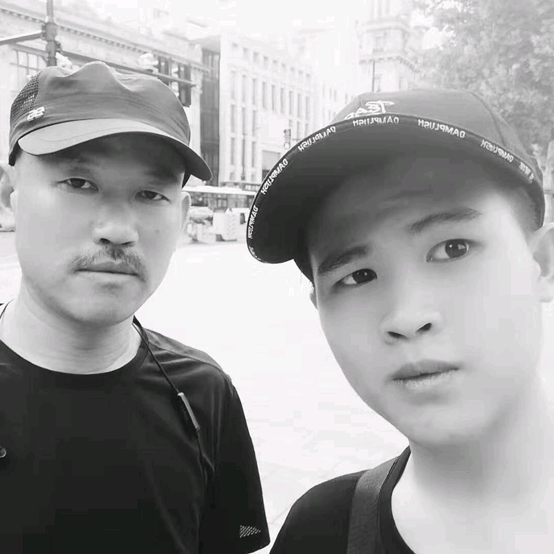 世荣：