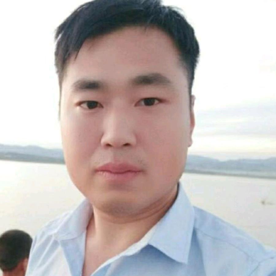 专业安装铝板玻璃打胶