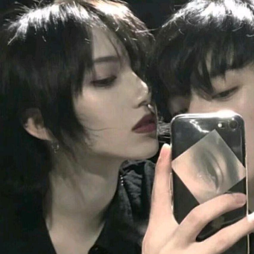 天黑不晚安♡