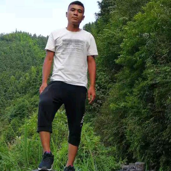 欧阳草莓园，欢迎采摘