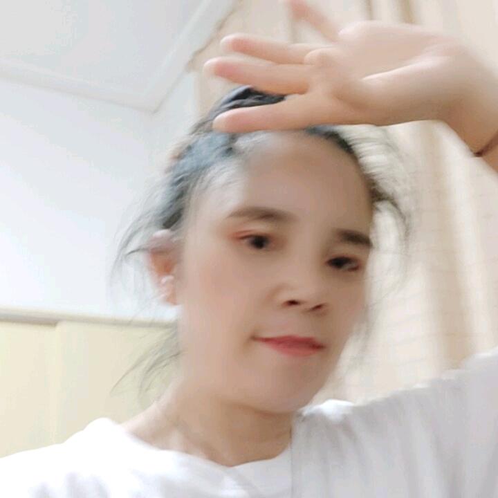 小溪🍒静沐暖阳🍒