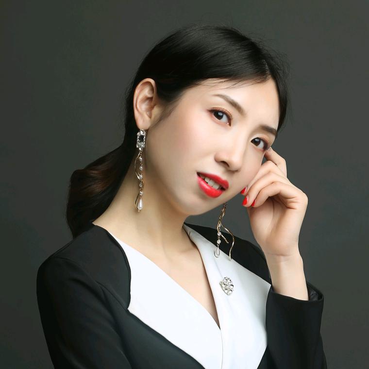 成都佰亿美发化妆培训学校