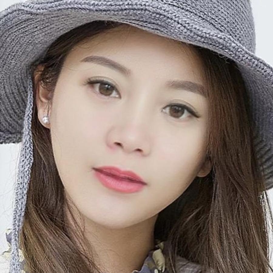 陌然浅笑
