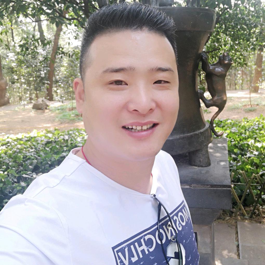 张雷雷