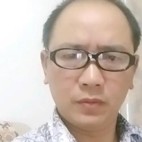 马家湾  老唐  专业墙板扣板批发，