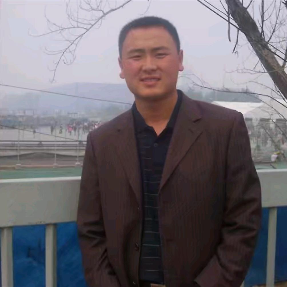 正干男人，李琼