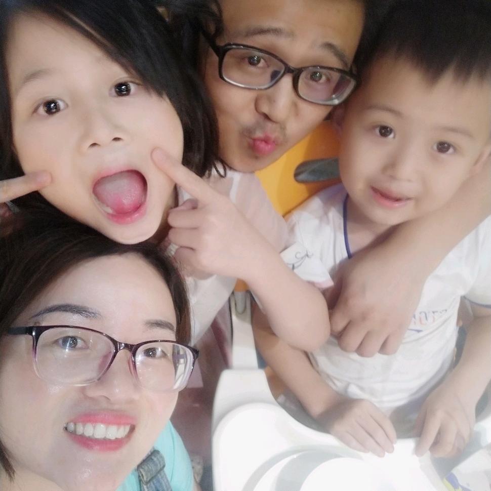 佘田桥碧邻小姐姐