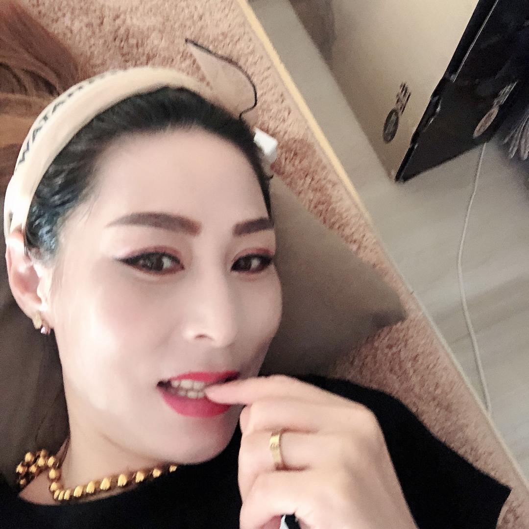 一轮明月