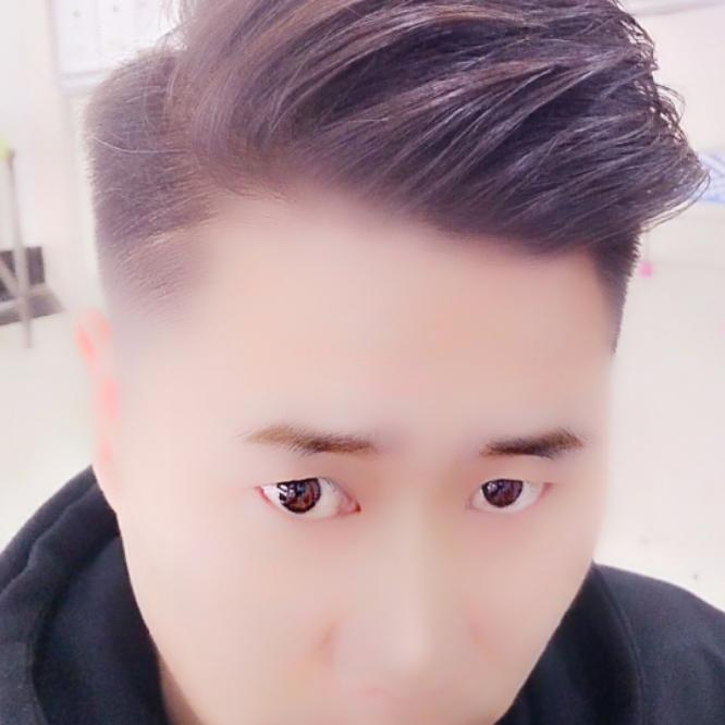 杨灿春