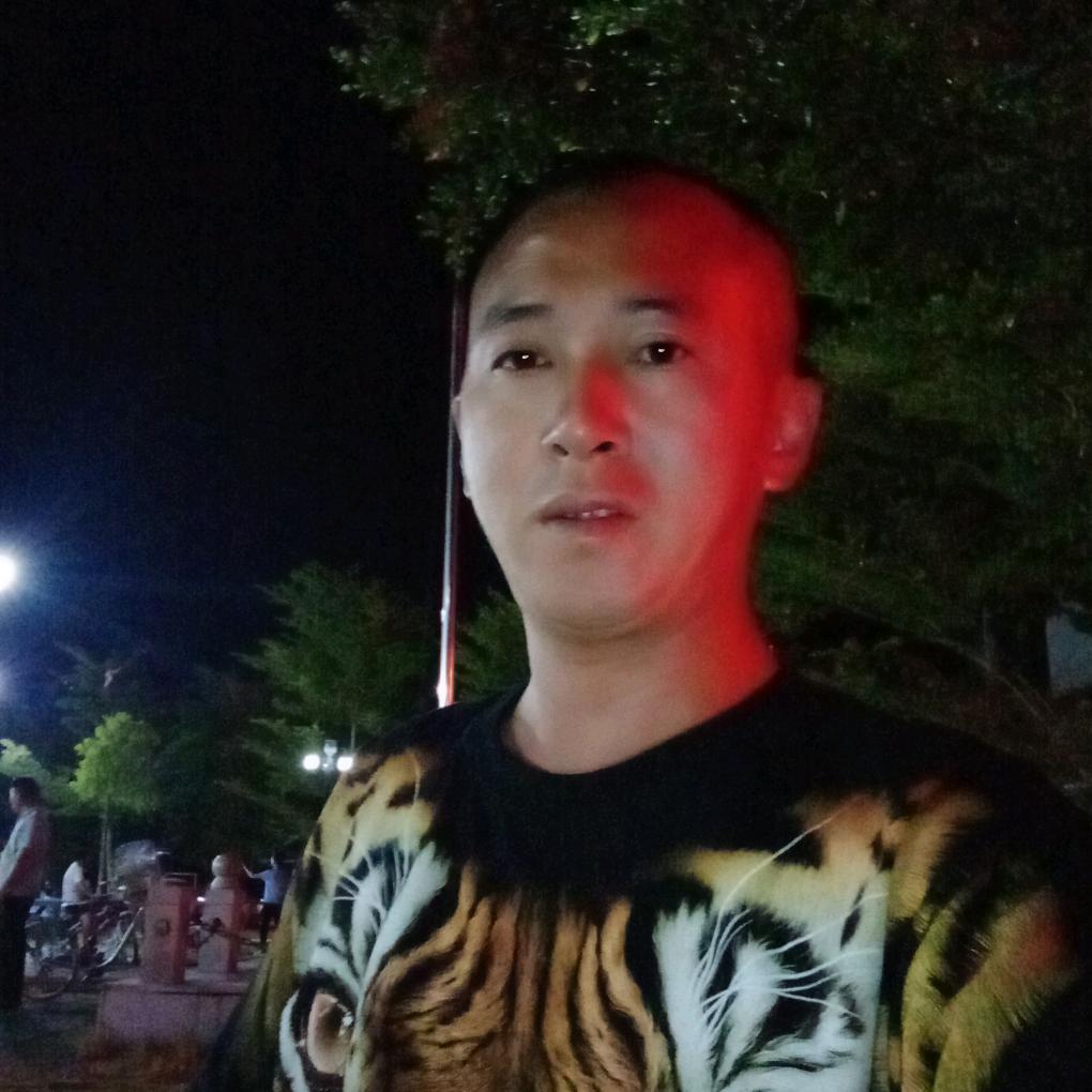 罗华章