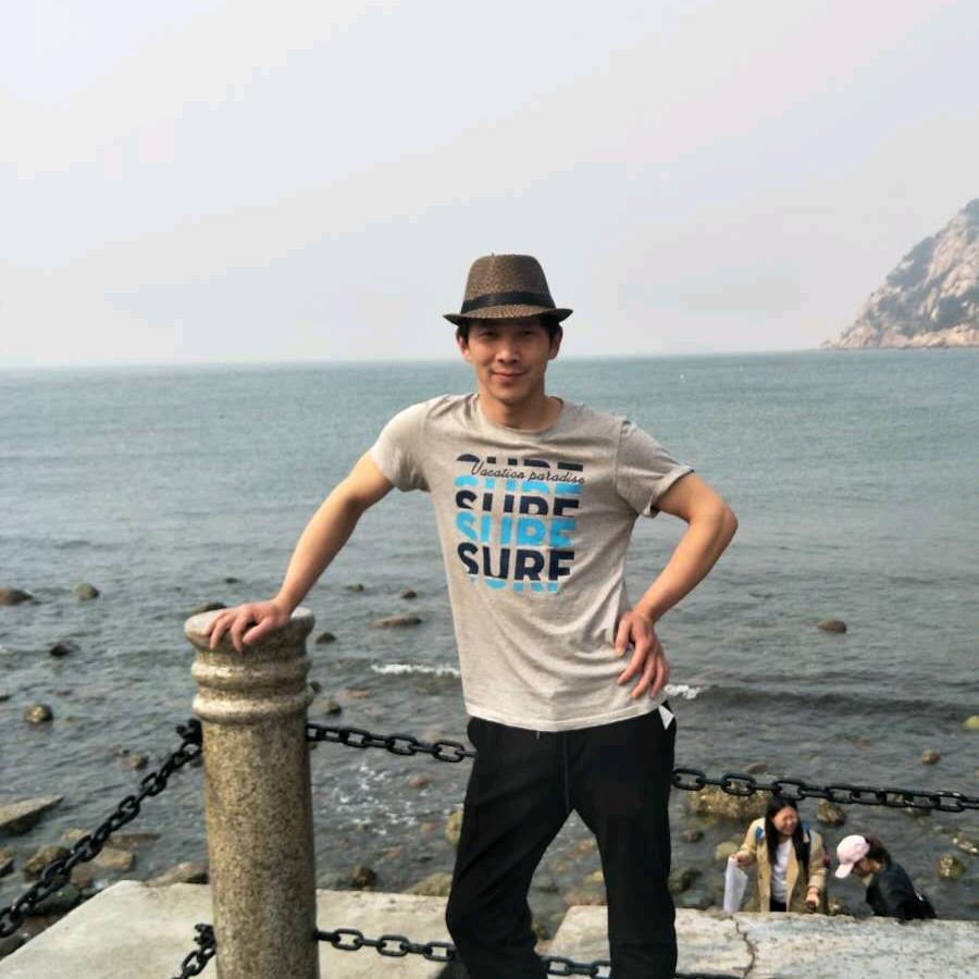 小龙😎