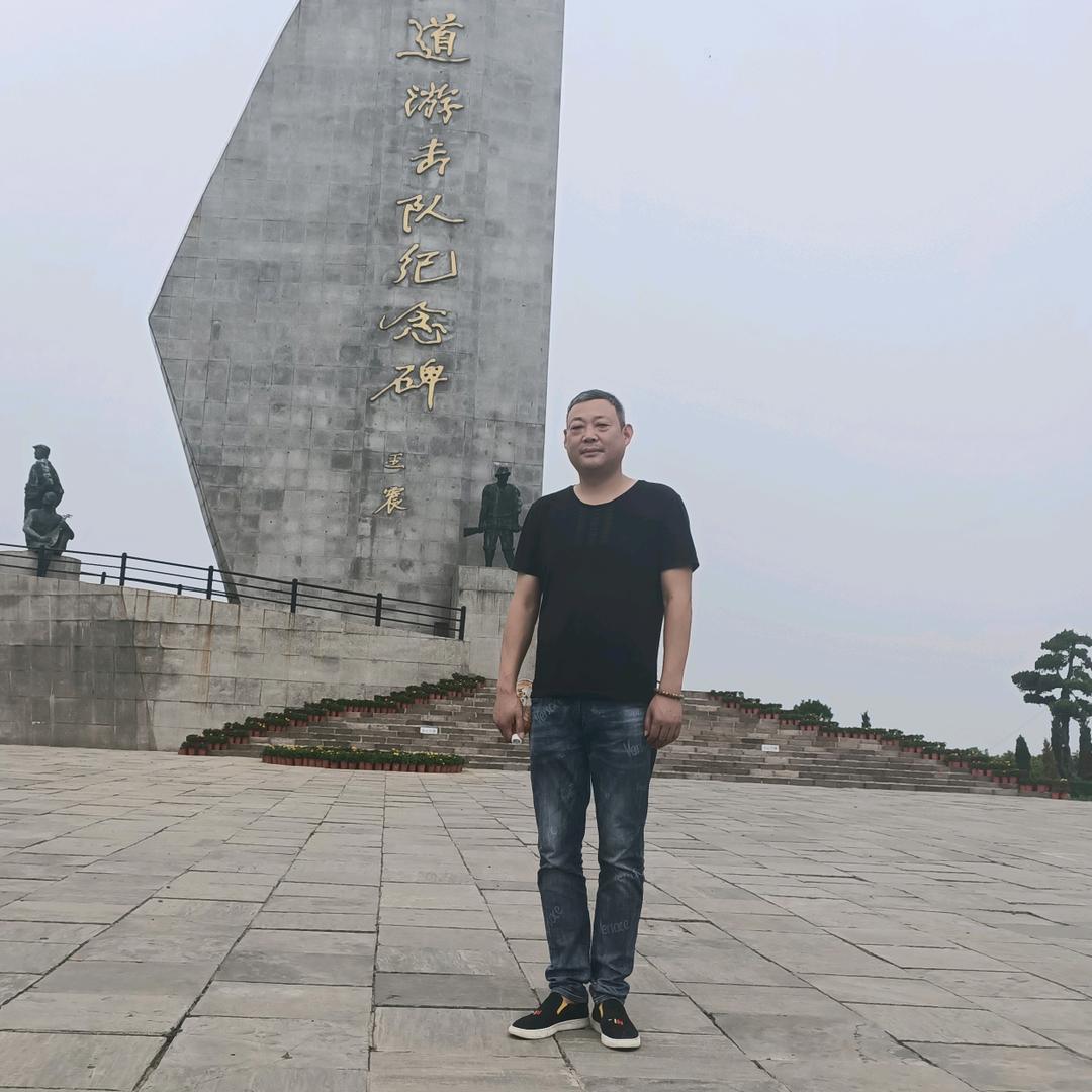 尹哲，三农人，农业，农村，农民。
