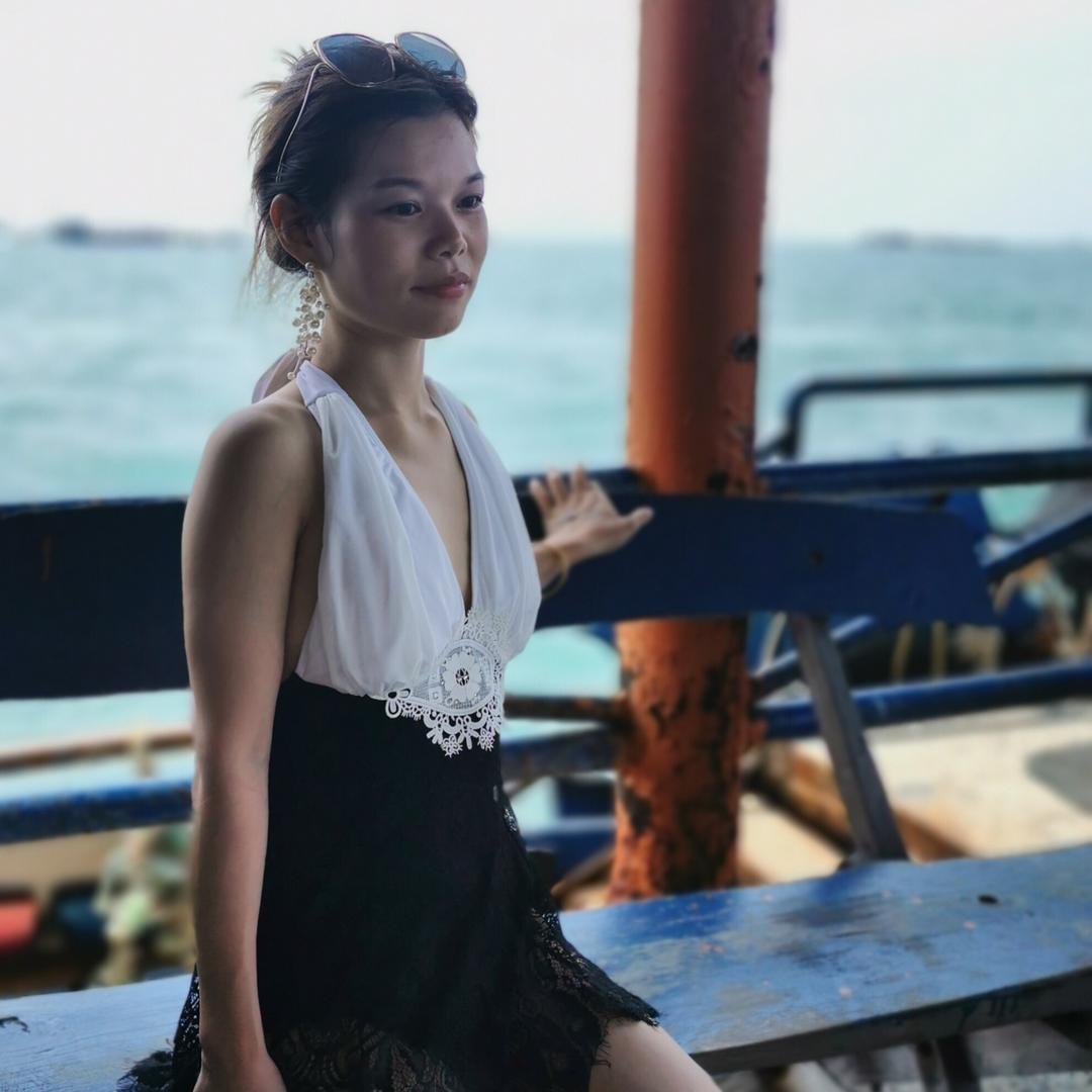 胡洁