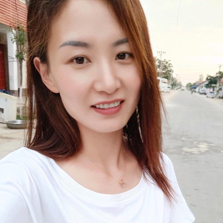 倩💋