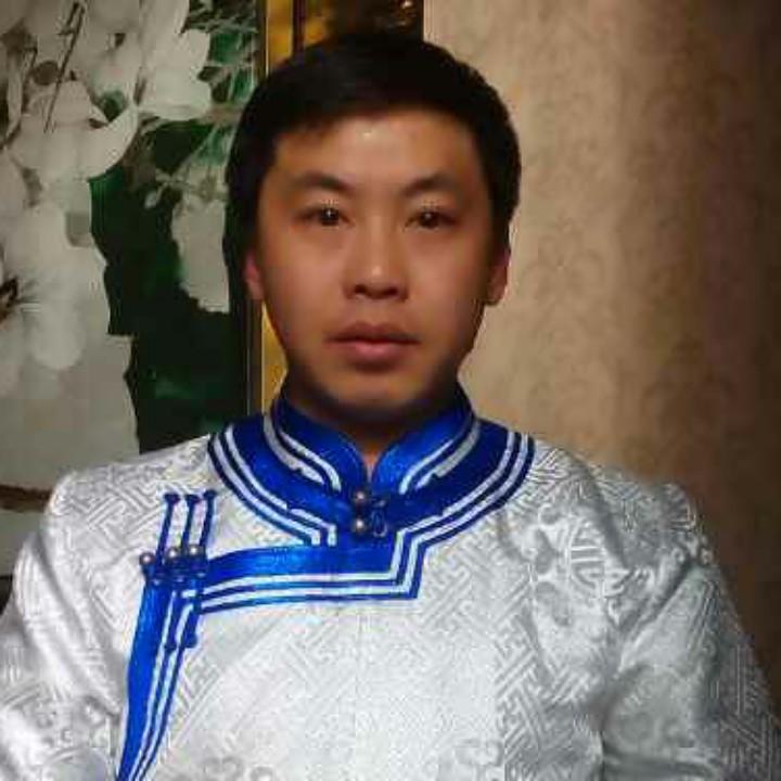 黑小子96563638
