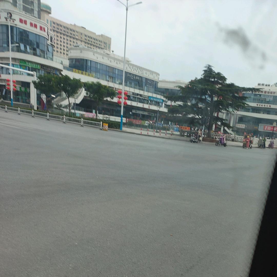 拼搏的80后
