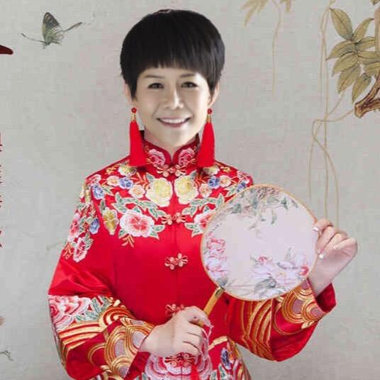 边旅行边创业的陈导