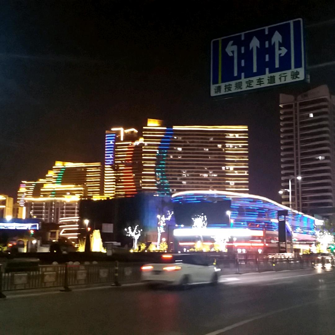 *๓´¥{迷一样的男人╰╯`๓