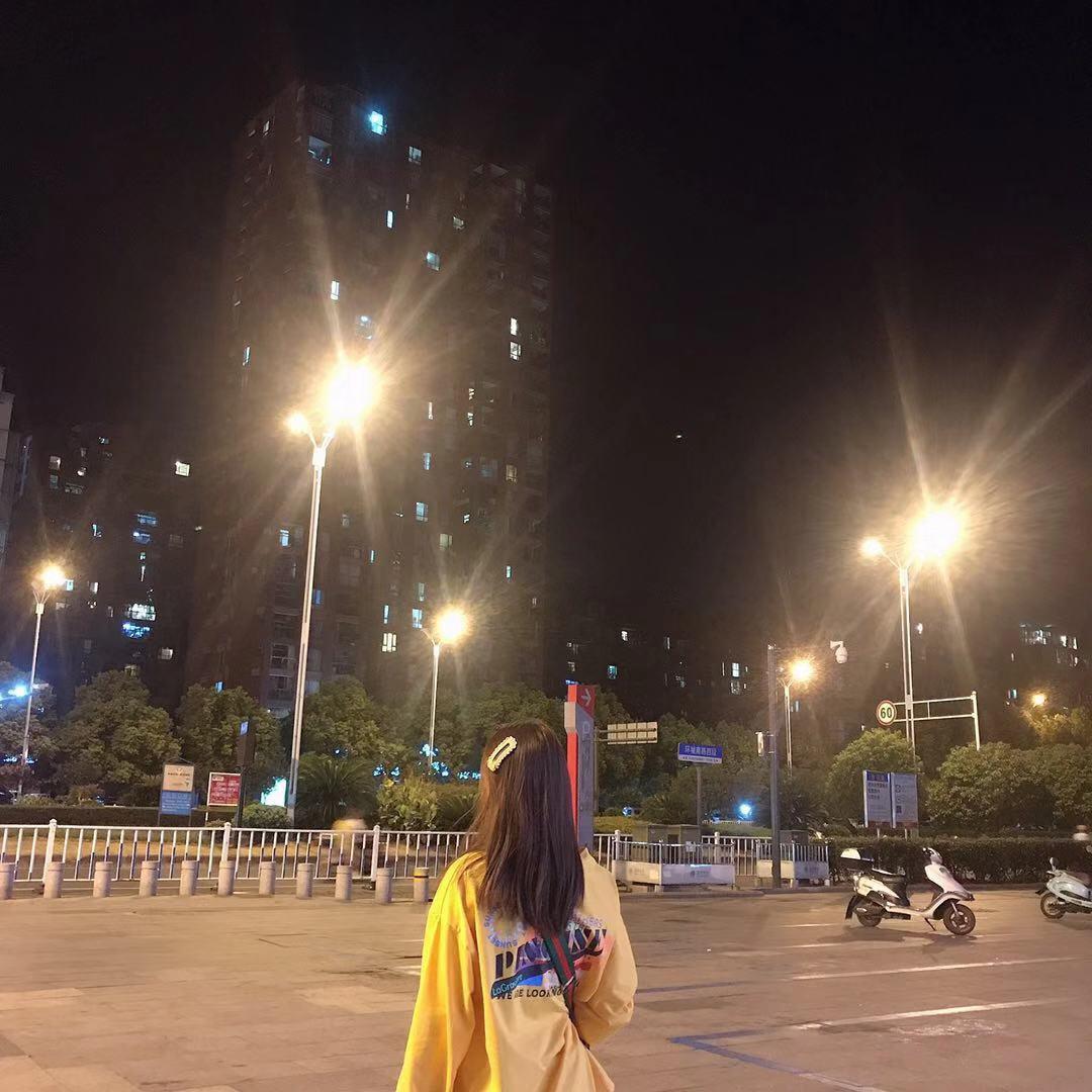 不吃香菜的小王
