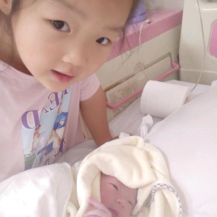 小颖