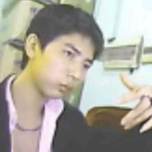 成哥【努力拼搏】