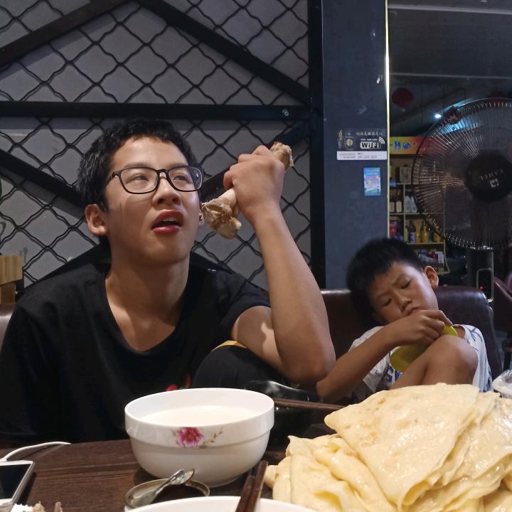 俩儿嘞娘《地锅鸡》带学员