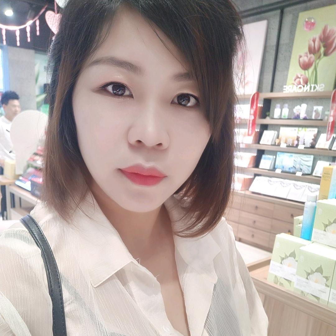 ꧁༺💘 小琴💘 ༻꧂
