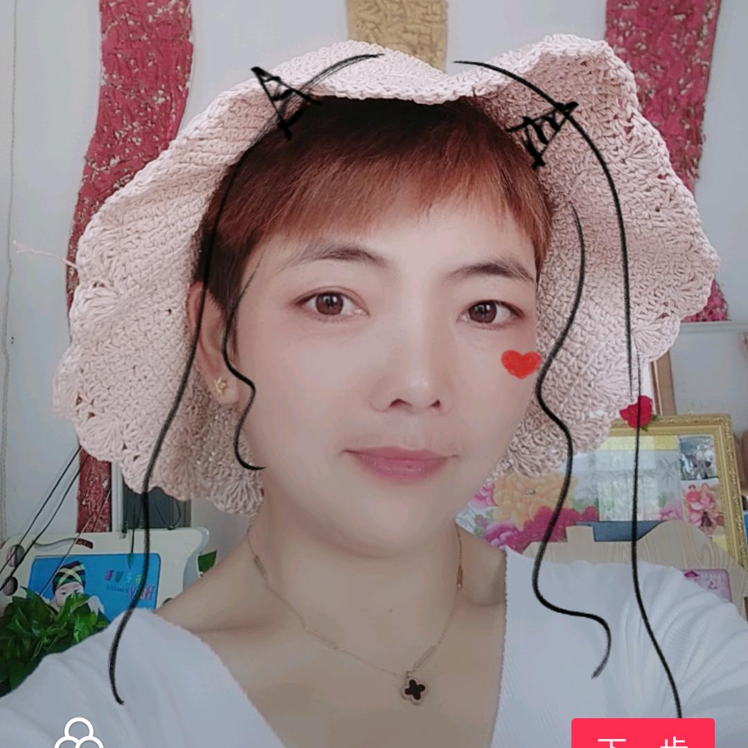 一家五口的幸福生活