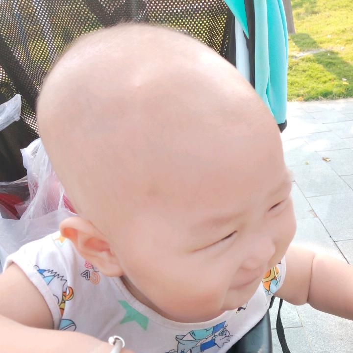 左航硕