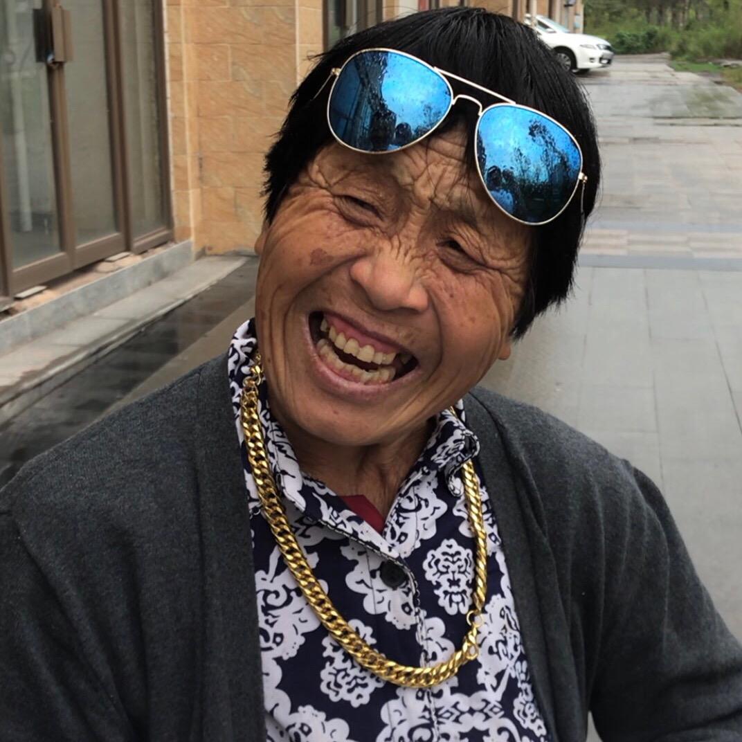 袁婆（黄二娃）@抖音