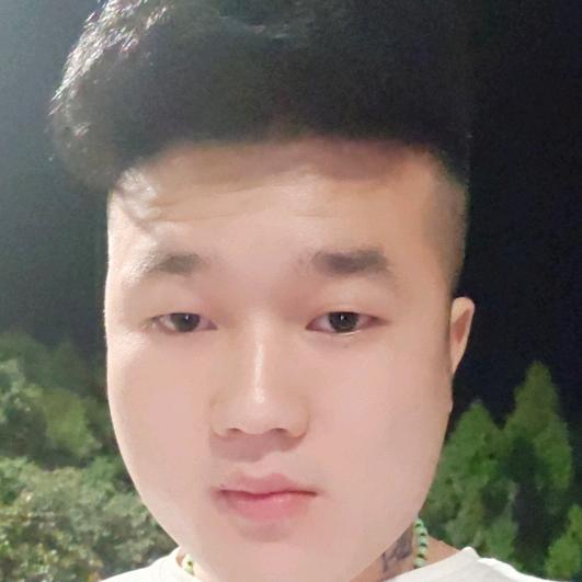 苗苗  《努力中》