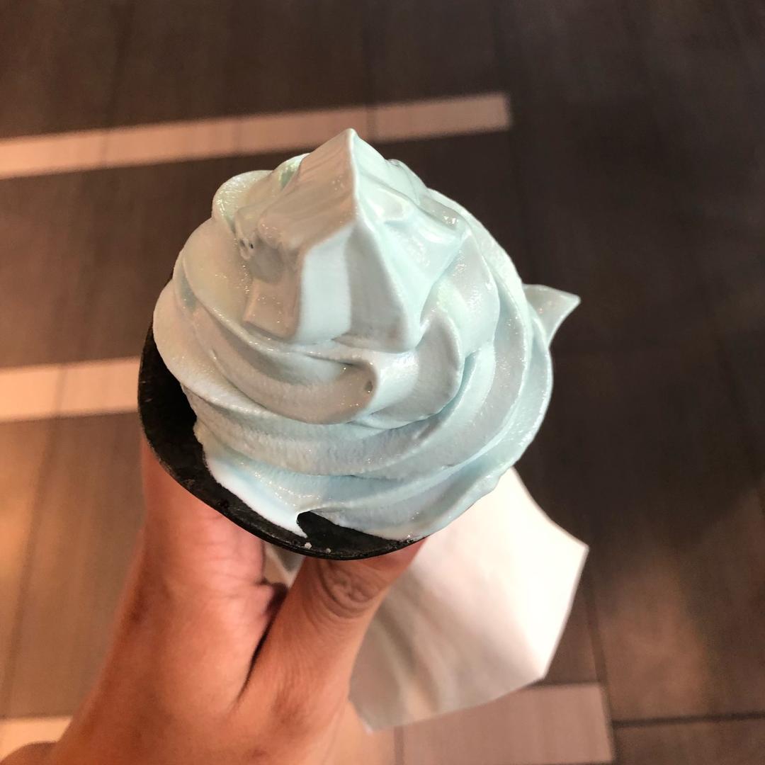 ♍百思不得哥🇨🇳