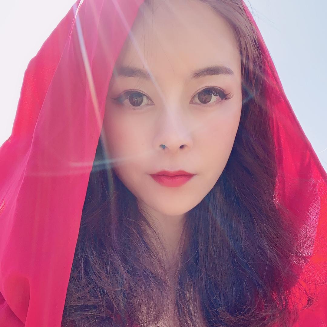 小洁吃饱了