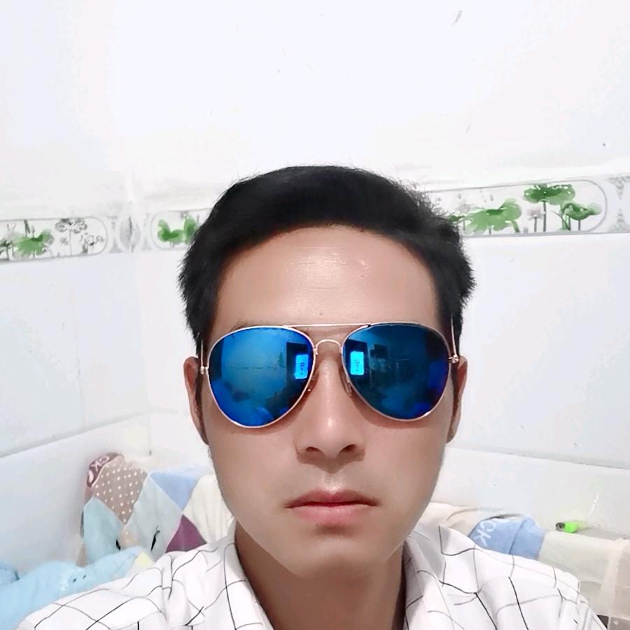 单身华哥