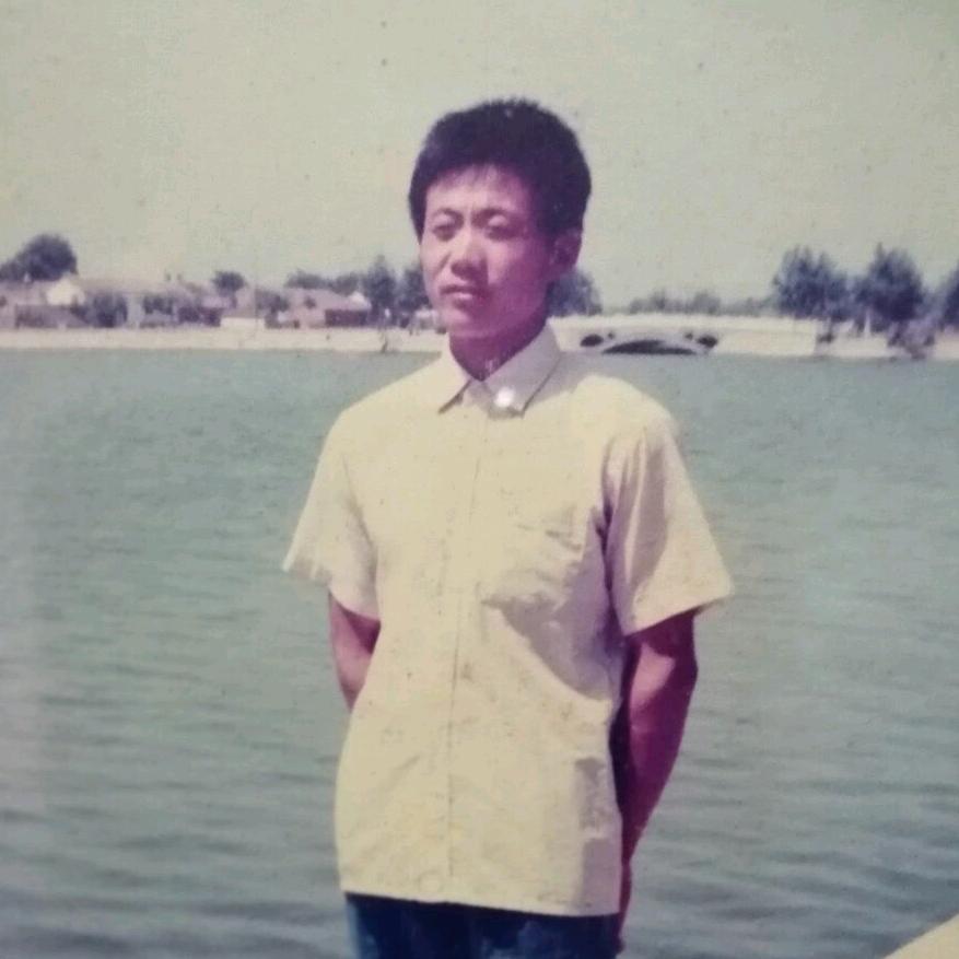 酒瓶金高唐