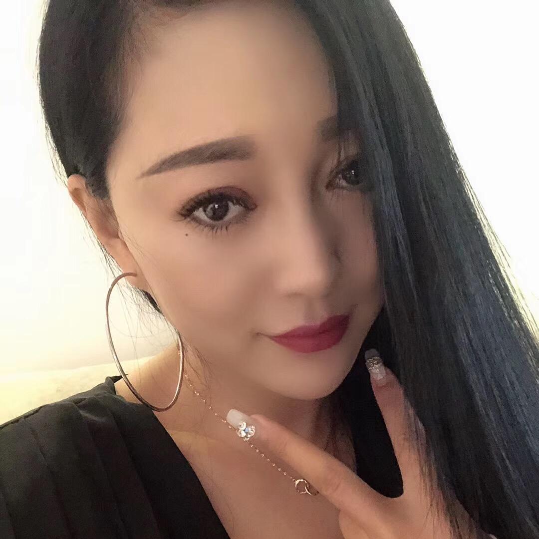 郑州女装批发淇淇