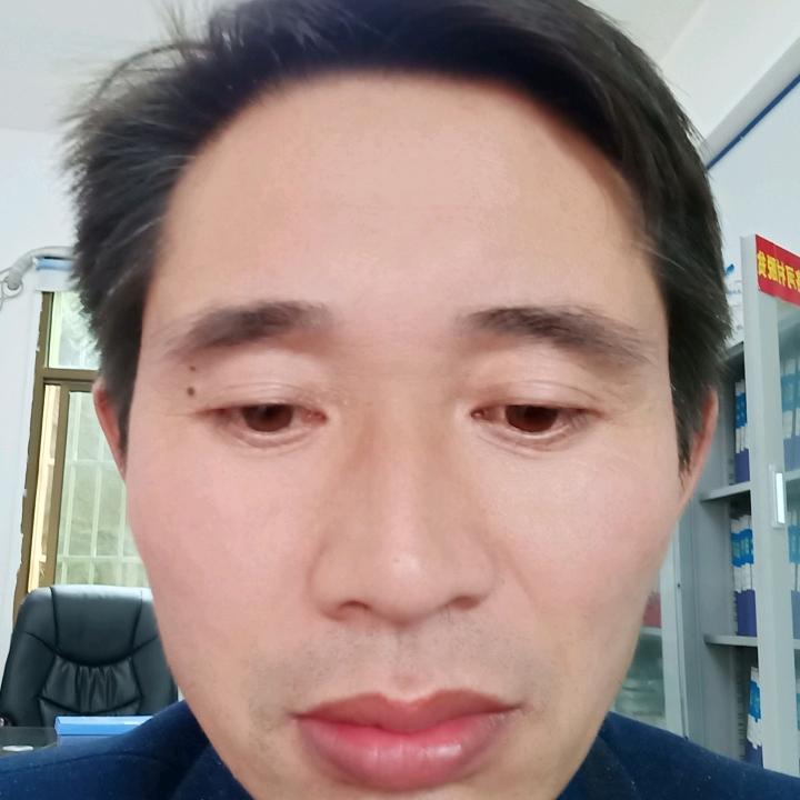 阳光男子
