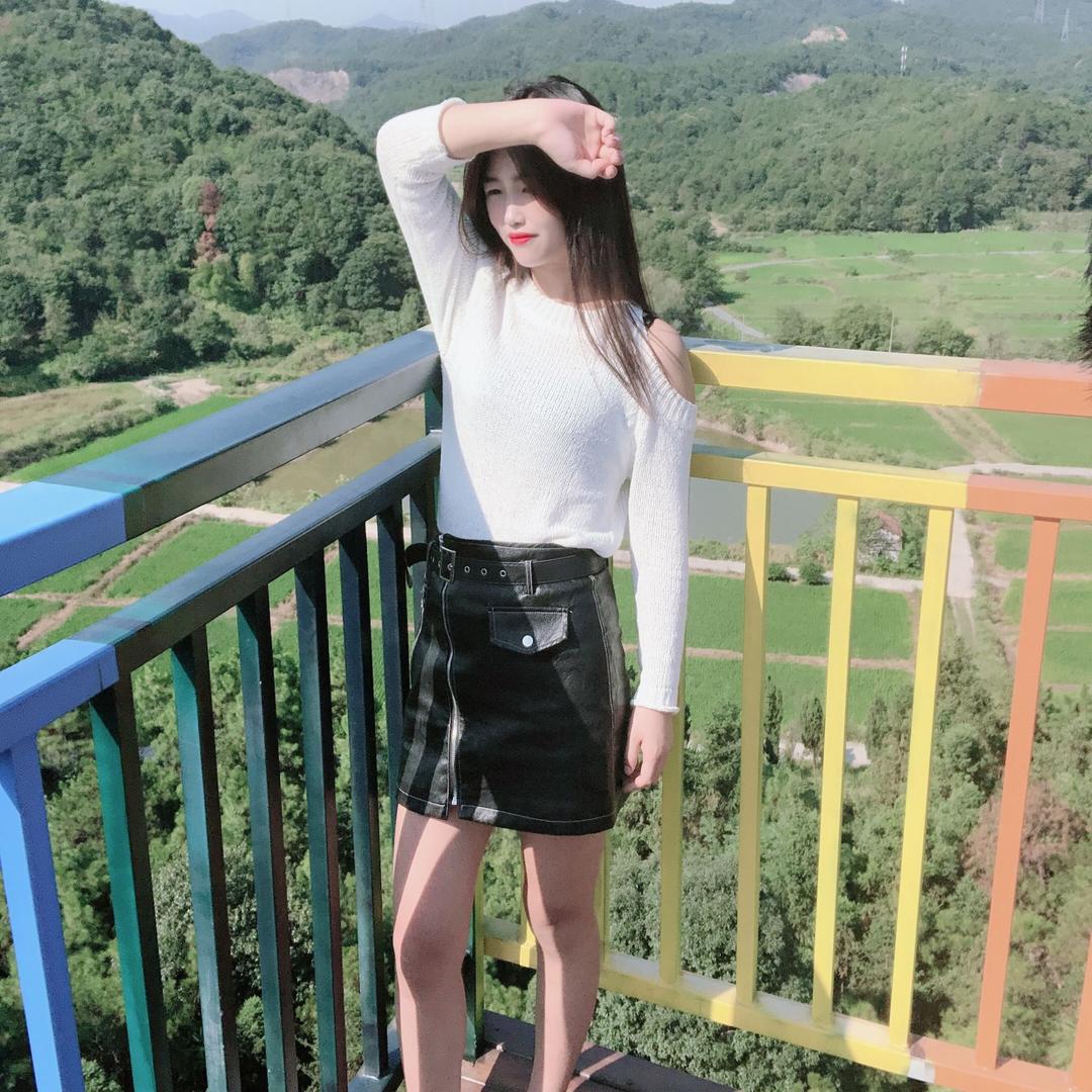 💋杨家小妮