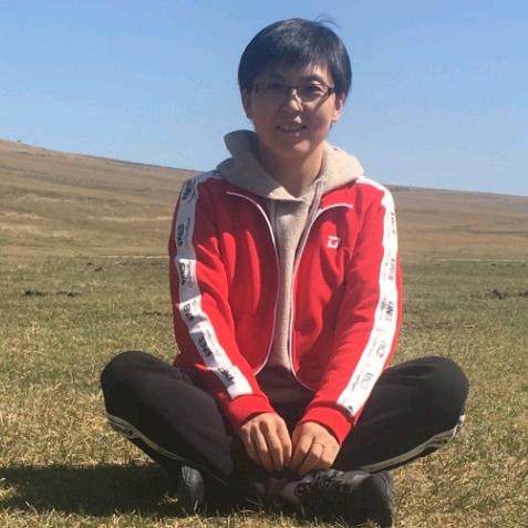 华