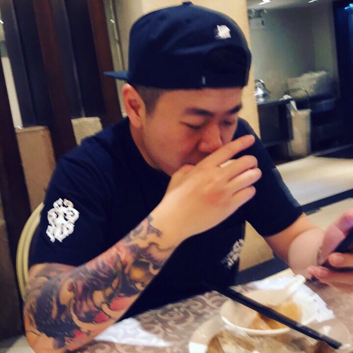 恐龙是个有趣的魂灵头