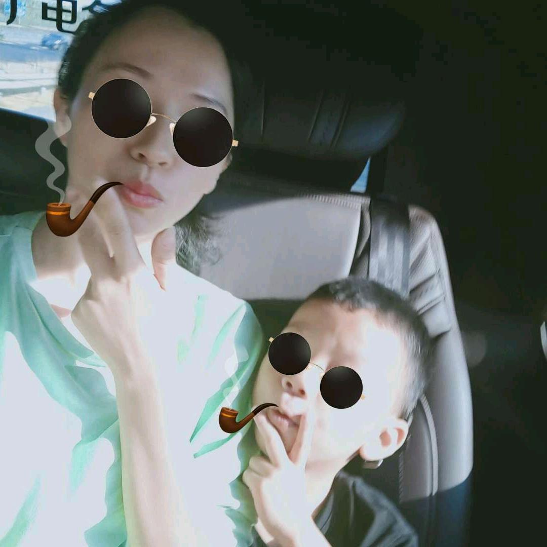 晨哥萌小弟