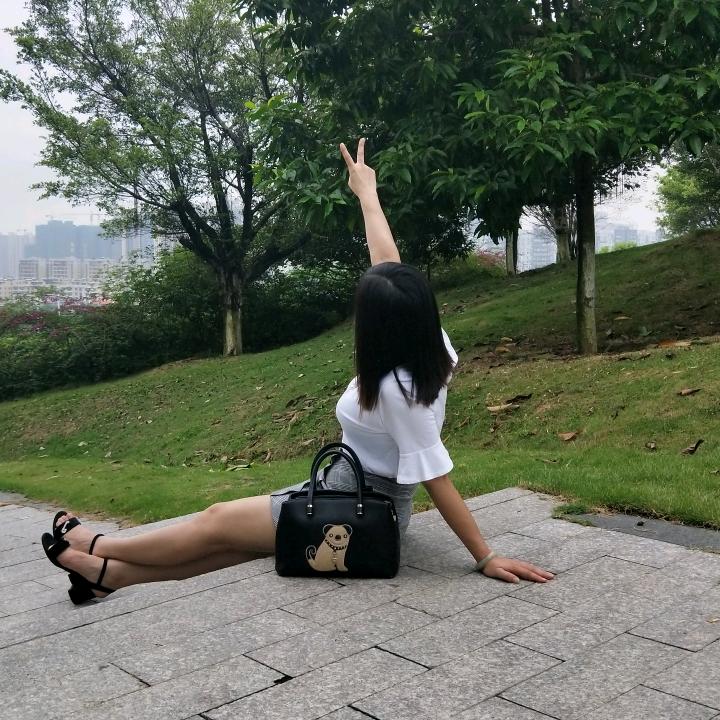🐷小姐