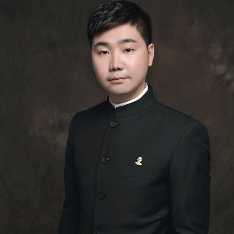 田一龙