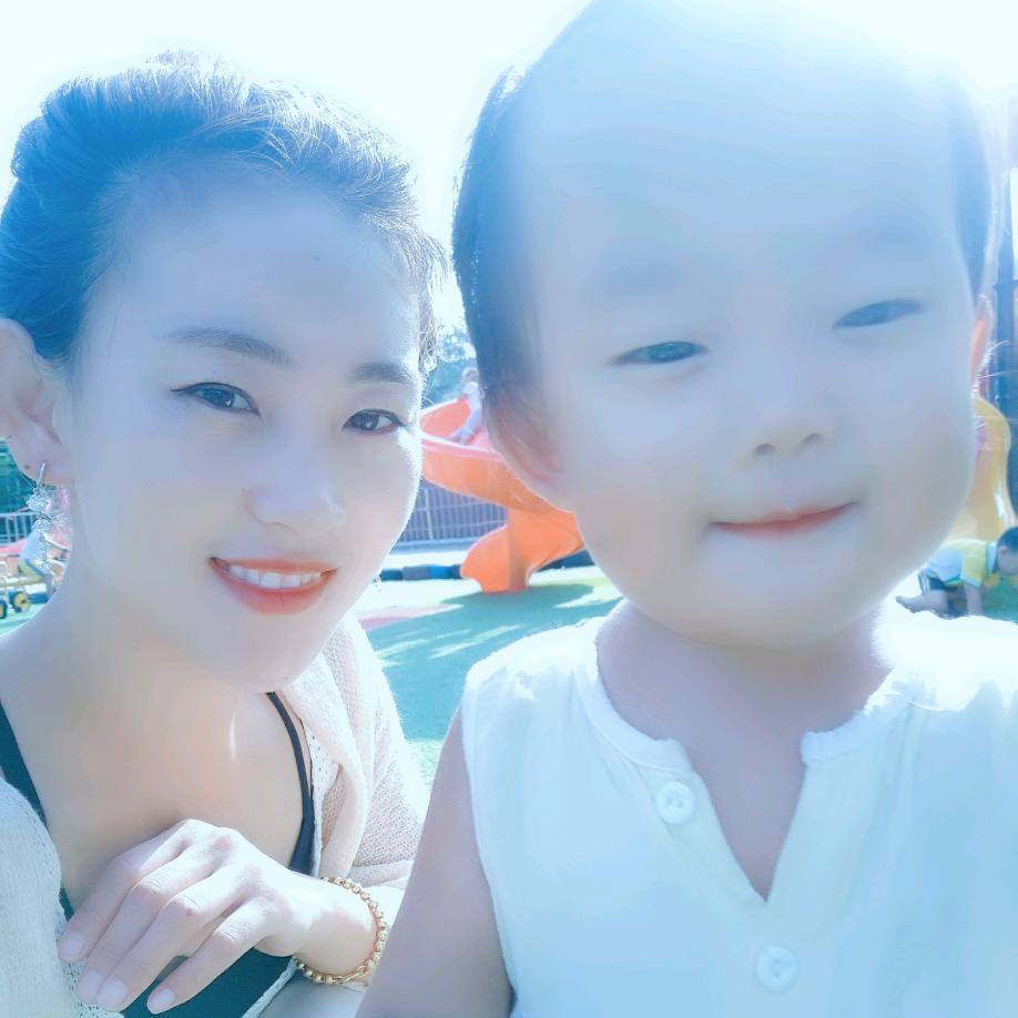 国艺幼儿园老大