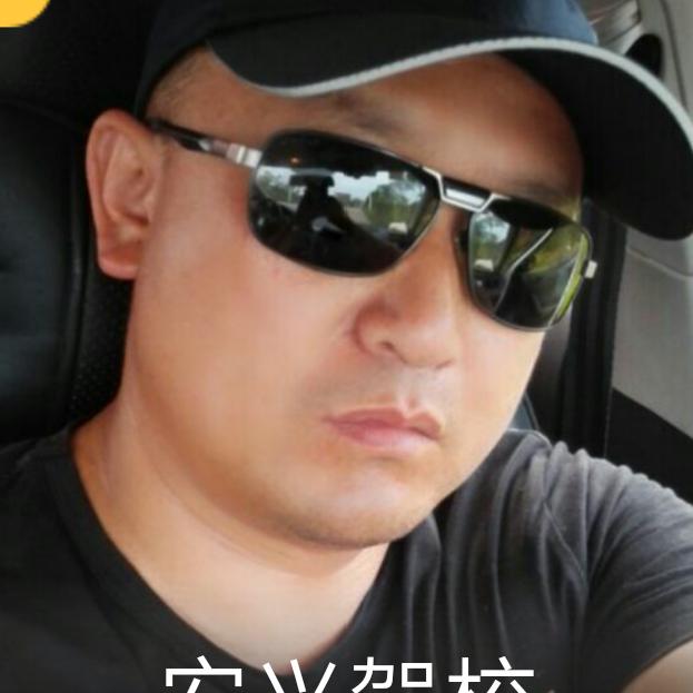 阳光驾培陈江辉