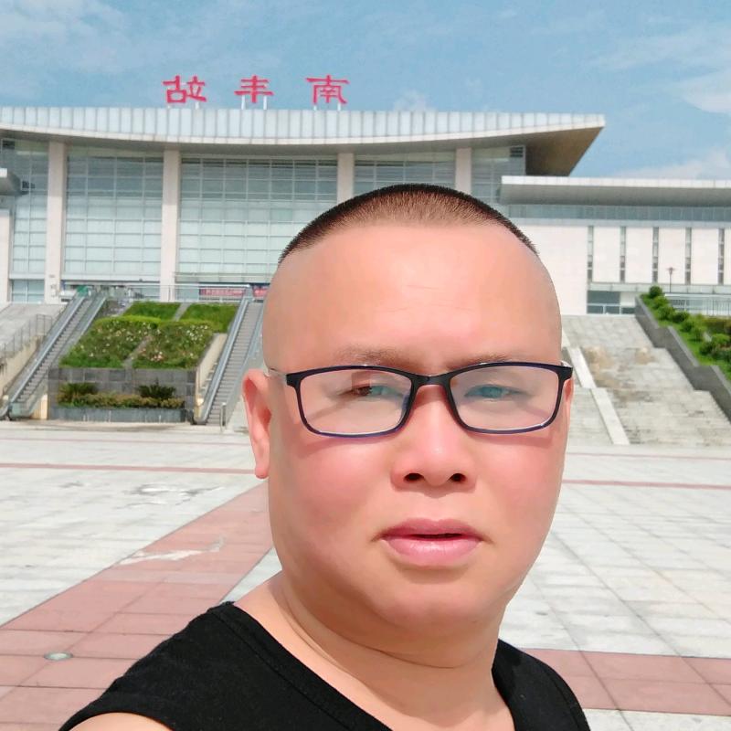 军哥