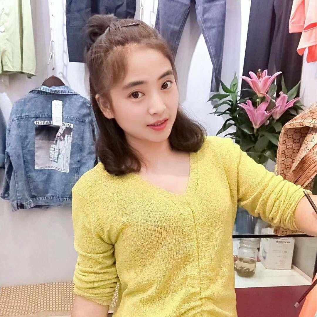 方方休闲女装穿搭